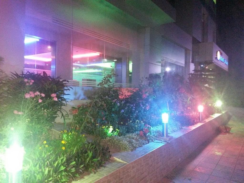 Hotel Beach Way Cox's Bazar Bagian luar foto